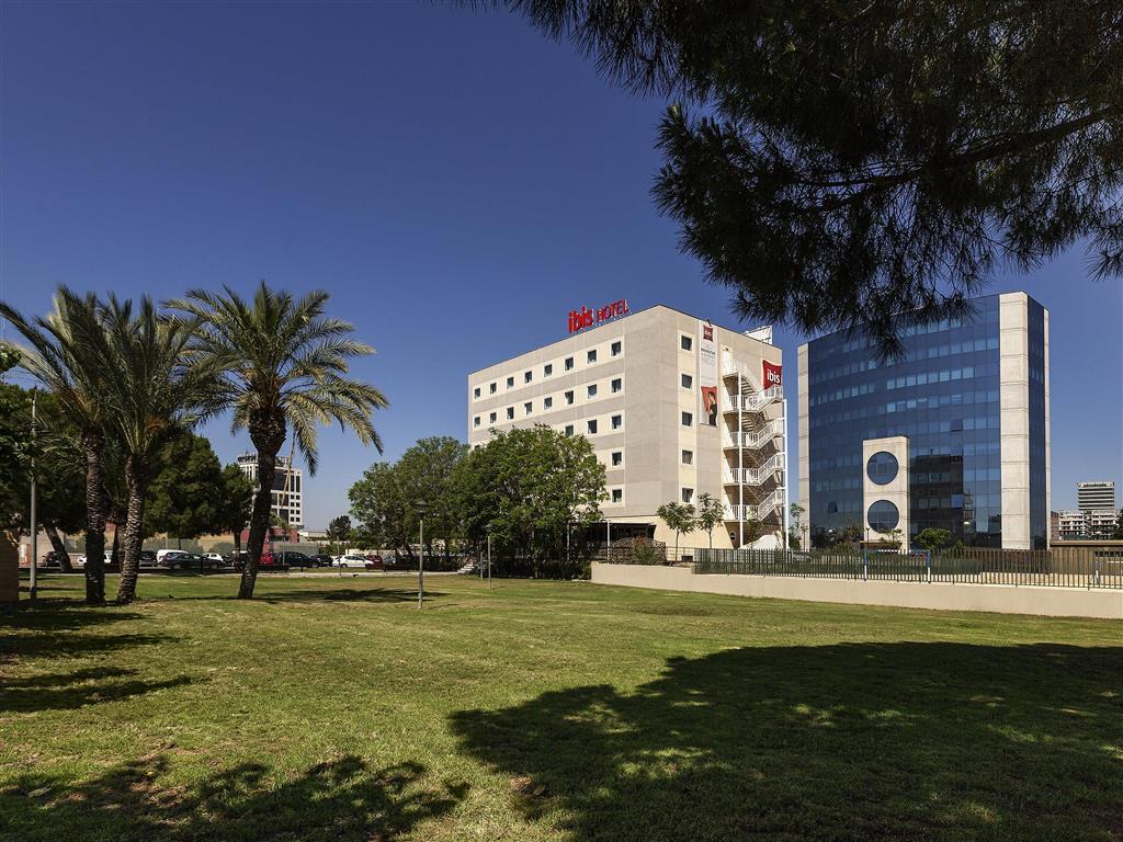 Ibis Murcia Hotel Buitenkant foto